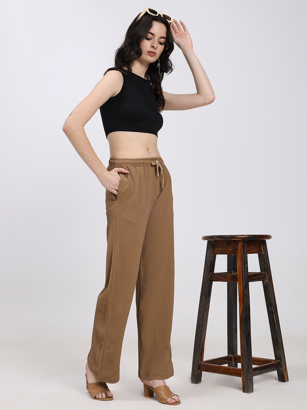 Beige Textured Straight Fit Fashion Pant