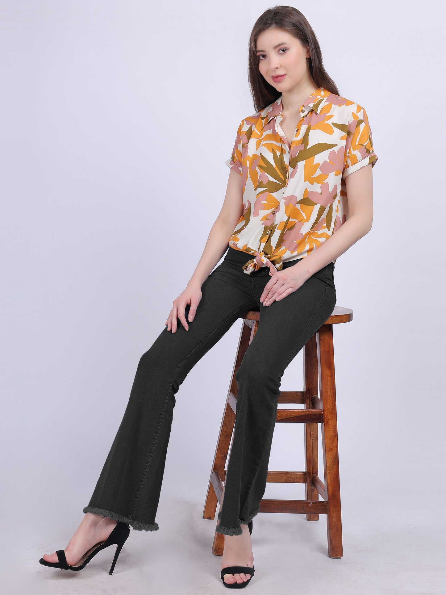 Leaf Print Knot Style Crop Shirt
