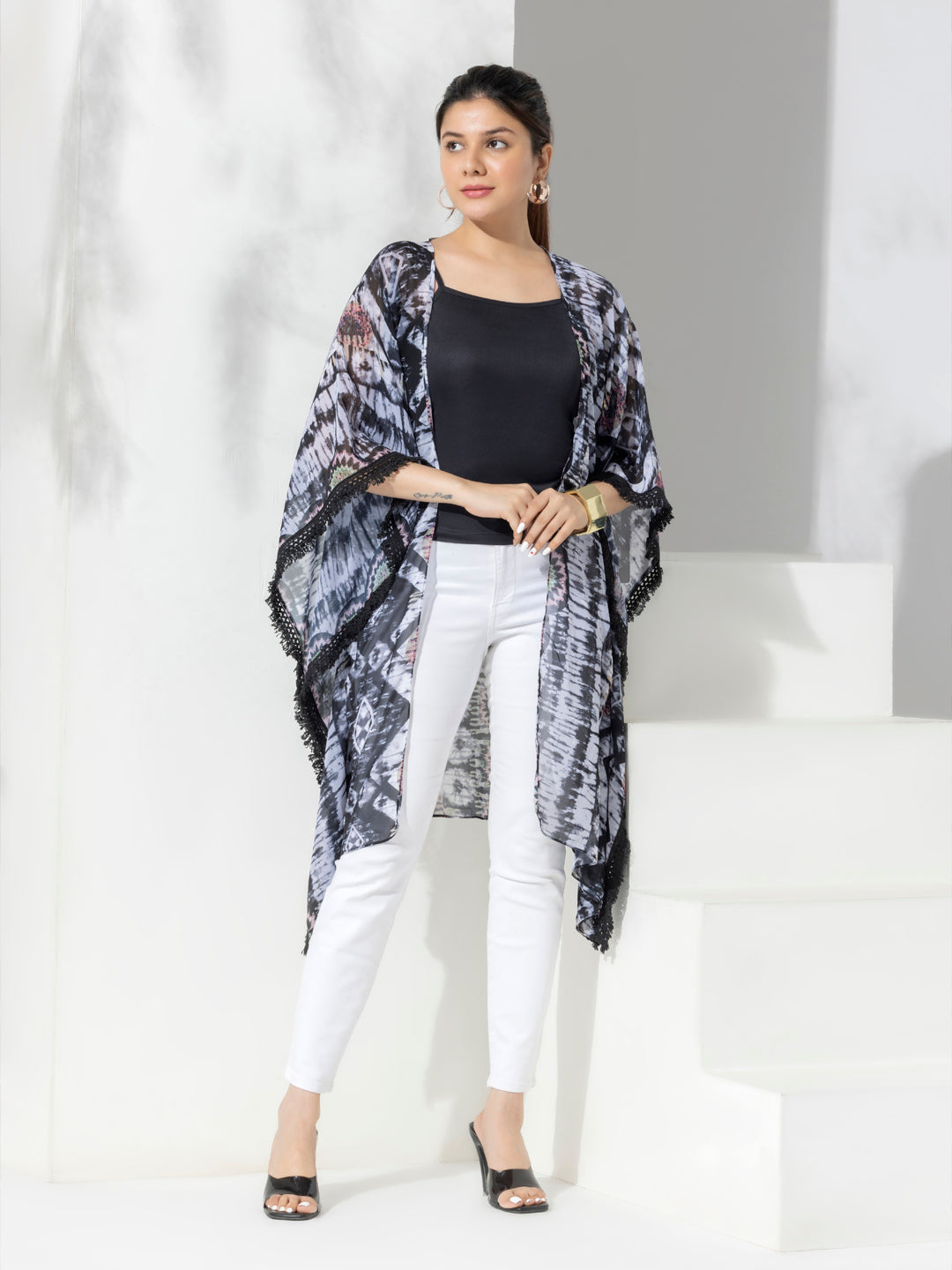 Black Bohemian Fashion Printed Shrug With Lace