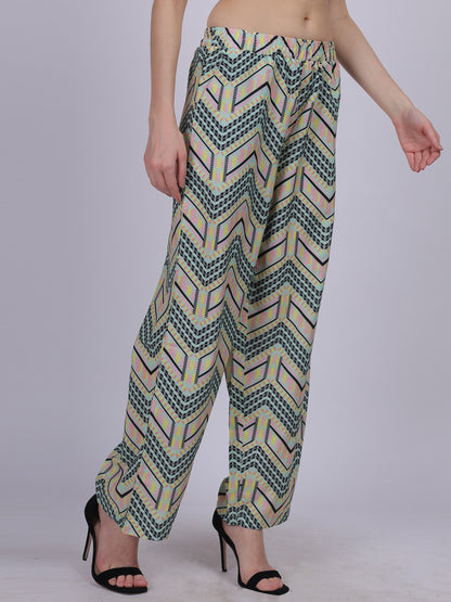 Green Straight Fit Printed Palazzo Fashion Pants