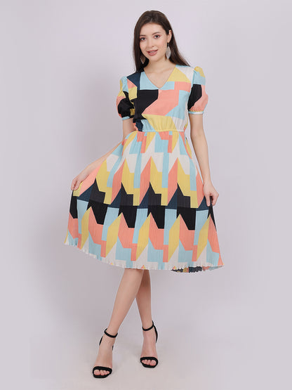 Abstract Print Pleated Fashion Dress