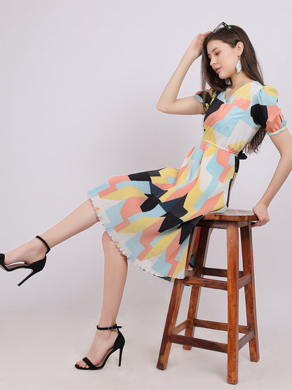 Abstract Print Pleated Fashion Dress