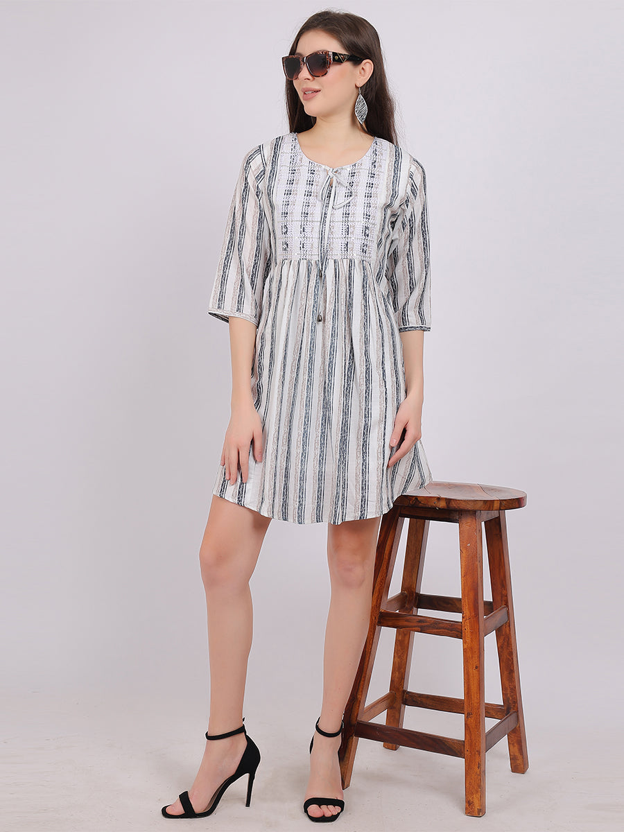 Green Stripe Print Long Tunic Fashion Top With Neck Embroidery