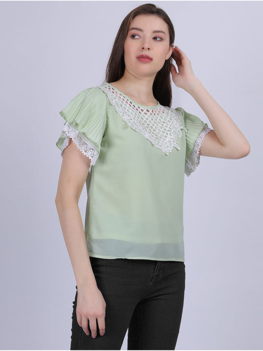 Green Solid Basic Casual Top With Lace Embellishment