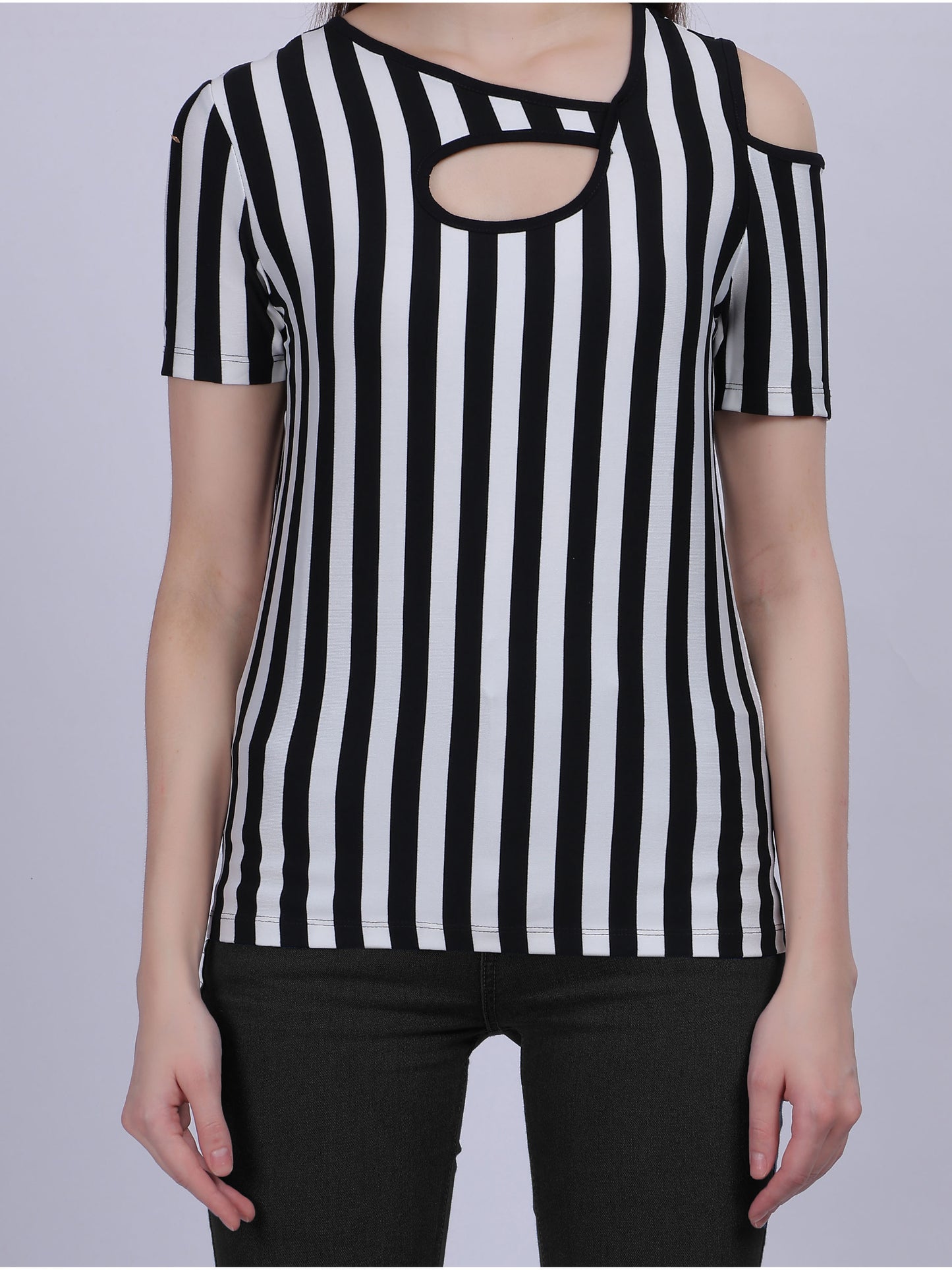 Black Stripe Print T-shirt Top With Cold-shoulder Fashion Sleeves